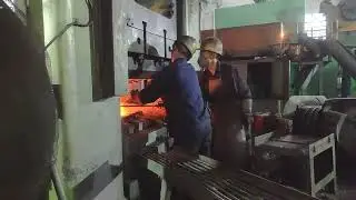 1600t electric screw press