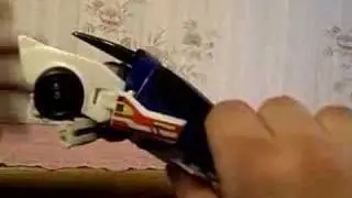 Special Review (Ein Autoroboter)(german)