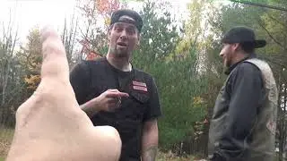 2 сумасшедших парня из Hells Angels (MC) домогались маленькой леди и получили пощёчину! Twitter.c...