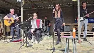 Ampless 19 april 2025 - akoestische set