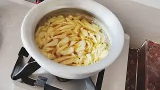 😇😇আজকে জীবনের প্রথম রান্না করলাম এটা!!!!!!!