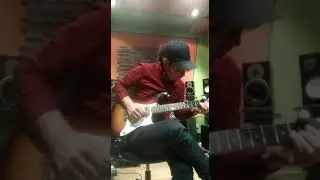 Dayan Abad toma falsa de un solo para un disco de un amigo (Bogner Metr&oacute;polis)