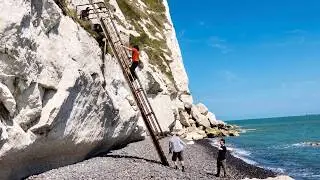 🇬🇧 Hiking to Langdon Bay for Breathtaking Views of the White Cliffs of Dover 4K HDR