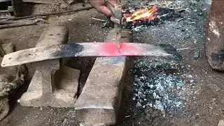 Making truck strip iron shears blacksmith