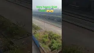 Viral trending video on channel railway hub 🚂 by Ravi Tiwari 1k suscribe like 👍 share and subscribe