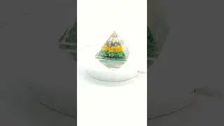 &nbsp;Money Magnet Orgone Crystal 3-Inch Pyramid Handcrafted Resin with Power of Symbol for Wealth,