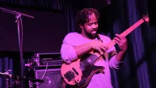 Mike Stern Band - Victor Wooten Solo.mp4