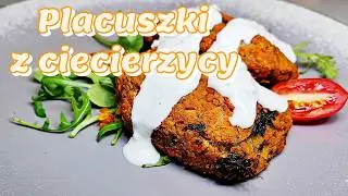 Placuszki z ciecierzycy z sosem czosnkowym to m&oacute;j pomysł na obiad