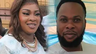 BIDEMI KOSOKO HUSBAND LAVISH MONEY ON HIS WIFE AS SHE DANCE ON THIER NEW BABY NAMING CREEMONY