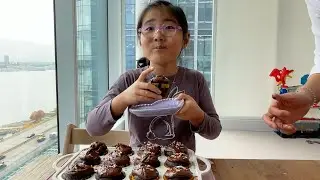 Baking Chocolate Cupcakes with Chocolate Frosting! Yummm