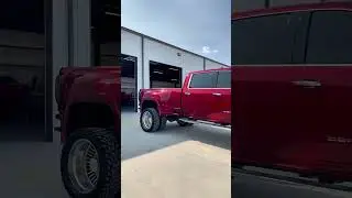 FOR SALE - 2020 GMC Sierra 3500HD Denali Ultimate - 8