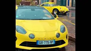 Rassemblement autos de sportives et de collections &agrave; Charlieu loire