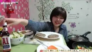 아프리카 BJ 미트볼의 요리먹방/최강 비주얼 라이스버거와 야채볶음 요리