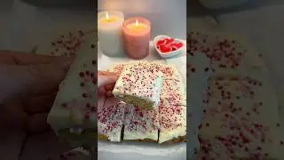 💗Valentines sugar cookie bars recipe #baking #bakingrecipe #valentinesday #valentinesdaybaking