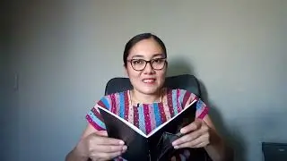 Miriam Hern&aacute;ndez reading for Lyra Bristol Poetry Festival
