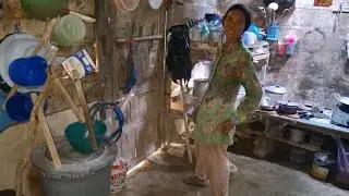 Agak Was Wass😭😭‼️Takut Roboh,Suasana Rumah Emak,Wanita Tangguh Serba Bisa,Perkampungan Suku Jawa