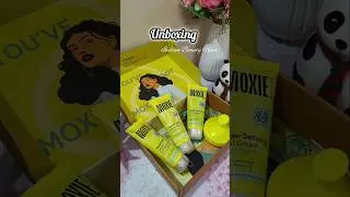 Unboxing these fabulous Moxie Beauty products today! #moxiebeauty #haircare #wavyhair #curly #frizzy