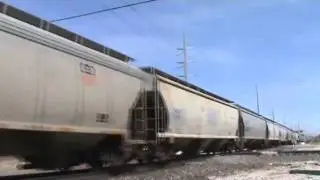 UP 6865 South..wmv