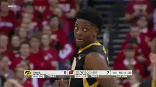 Bohannon Bounce Pass to Cook for the Dunk vs. Wisconsin