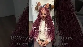 ✨ Boho braids but make it BURGUNDY ✨Deep wave vibes + bold color = 🔥🔥🔥Would you rock this look? 👇