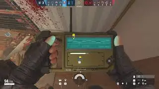 small clutch, dont mind the claymore i never noticed