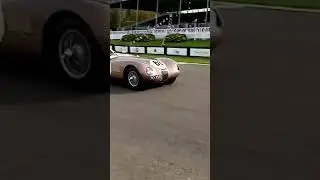 Jenson Button coming through #goodwoodrevival