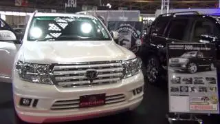 NAGOYA AUTO TREND 2012 TOYOTA LANDCRUISER200
