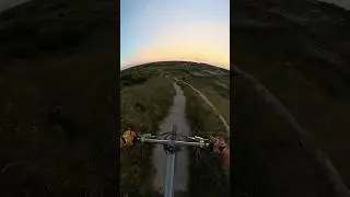 Shredding stairs in the dunes #mtb #mountainbike #downhill #bike
