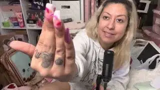 Valentine&rsquo;s Day 2023 Haul (CVS, The Snooki Shop, KAI from EXO Photocards, Indie Artists)