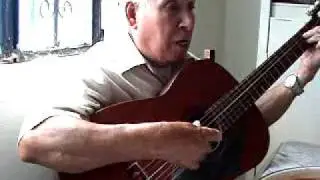 papamin tocando