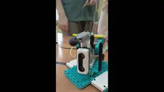 робот стрелок из lego mindstorms robot inventor