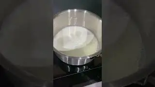 how to boil milk #easy #dinner #recipe #shorts #milk