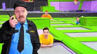 EXTREME VERSTECKSPIEL IN DER TRAMPOLINHALLE VON DER SICHERHEIT