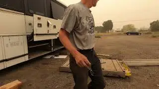 Video 5 MCI 4500 Removing Wheelchair Lift