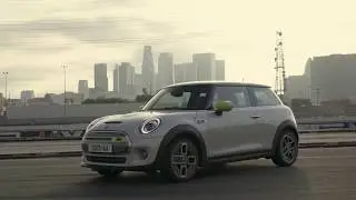 2020 Mini Cooper SE exterior design