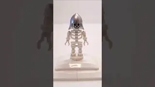 LEGO 7952 Kingdoms Advent Calendar:Skeleton