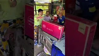 សួររកម៉ាស៊ូត មីងថាគាត់លក់សាំង😂😂ហាមសេីចមីងប្រយត្ន័បាប😂😂