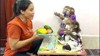 Thank You So Much!! 4 Siblings Raise Hand Salute THANKS Mom For Prepare Their Fav Fruit For Them ,