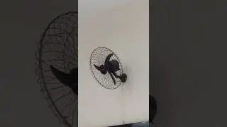 Ventilador de Parede do Ventisol VOP60 G3 e Tron 60cm 3 P&aacute;s Preto Desligado