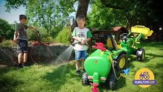 Tractor de Pedales John Deere con Remolque Cisterna | Rollytoys