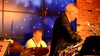 Autumn Leaves by The Andy Cahill Jazz Quartet
