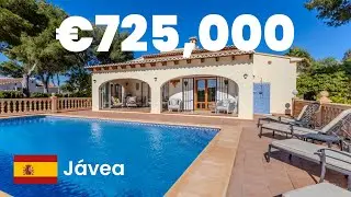Elegant Single Level Villa with Pool and Outdoor Living in La Cala, J&aacute;vea, Spain