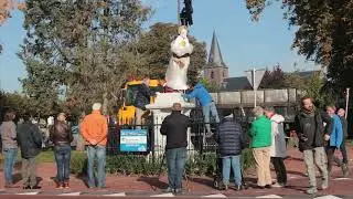 Christus op nieuwe sokkel Sint Hubert