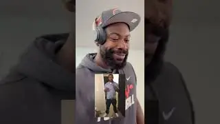 student asking teachers to sign their old photos