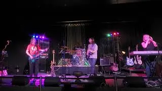 EB & The Satellites: Back to Drive