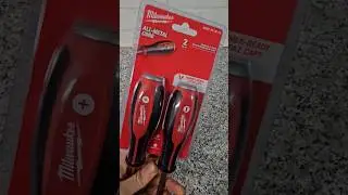 Milwaukee Demolition Screwdriver Set #milwaukee #milwaukeetools #asmrsounds #tools #handtools