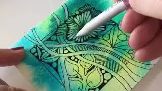 Tangling over color-splashed background