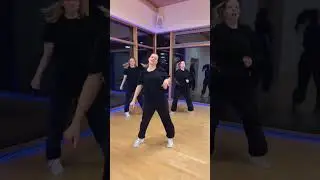 EP91_ The whole club was looking at her #low #dance #dancelove #dancelife #shorts #fun