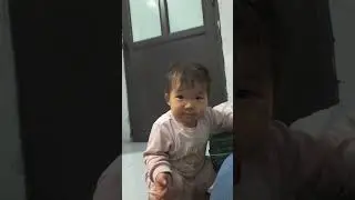 bé tập đi #baby
