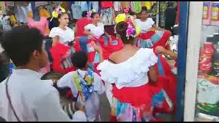 El Carnaval se tom&oacute; la Galer&iacute;a del Mercado de Santa Marta